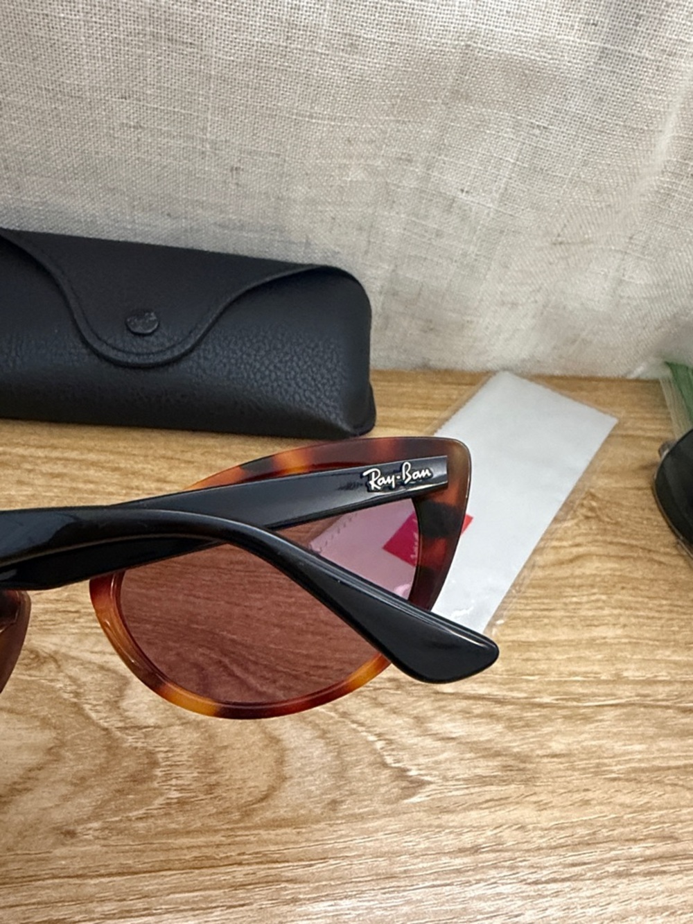 Ray-Ban Cat Sunglasses Nina ORB4314N 54/18  Tortoise Front with Temples - Picture 5 of 8